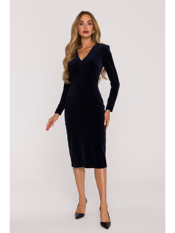 Elegant Velvet Midi Dress with Slit – Sophisticated Evening Style