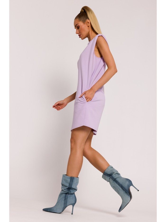 Structured Dress – Polished Look for Work or Dinner