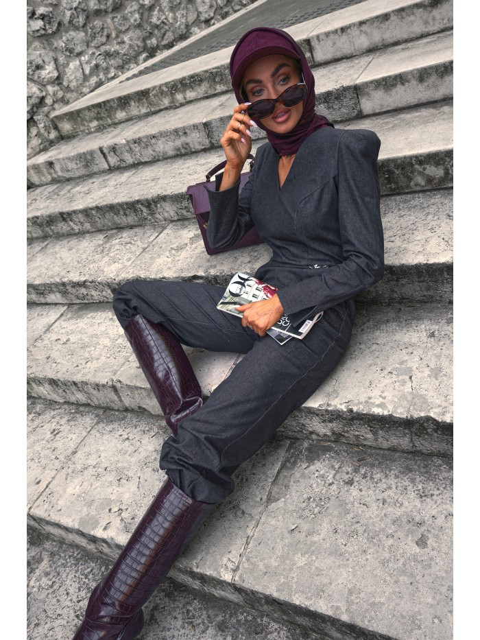 Suit model 216599 Moe