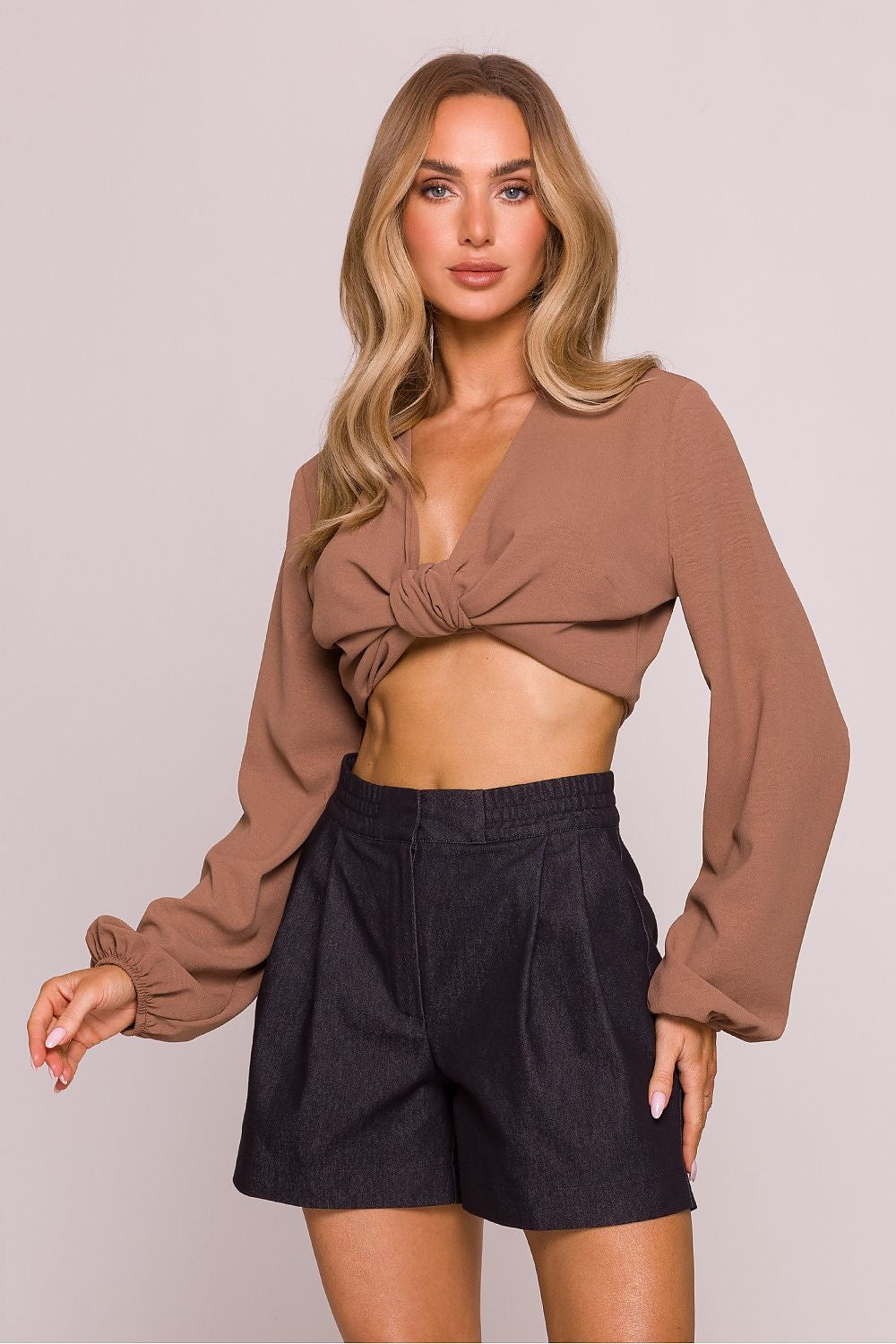 High-Waisted Cotton Summer Shorts: Pleated Casual Chic with Pockets