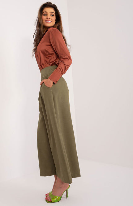  Women trousers model 192507 Italy Moda 