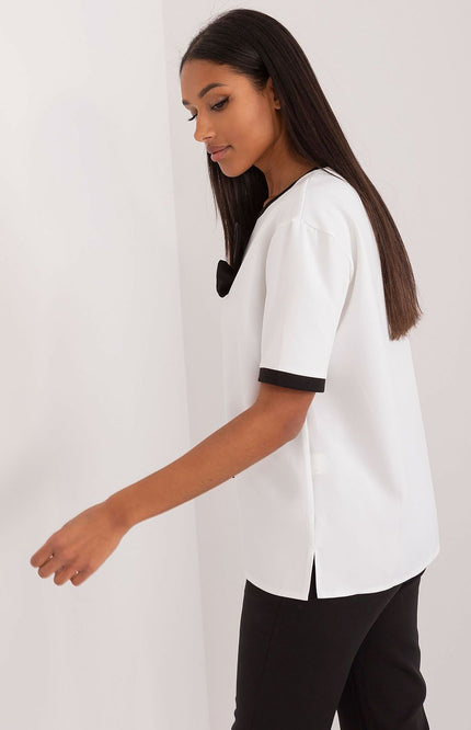  Blouse model 197050 Lakerta 