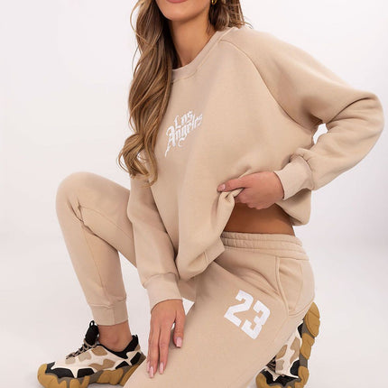 Beige women’s tracksuit set with embroidered details – cozy loungewear for moms