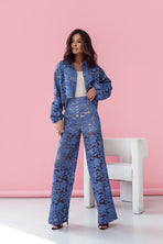 Blau
