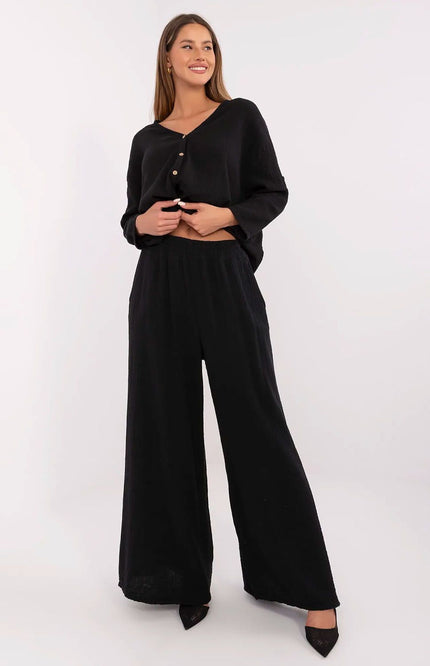  Women trousers model 211274 Italy Moda 