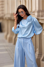 Blau