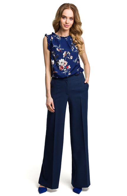  Women trousers model 117581 Moe 