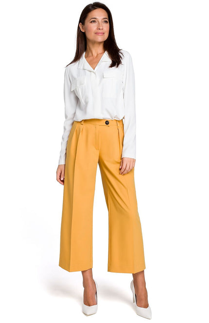  Women trousers model 130477 Stylove 